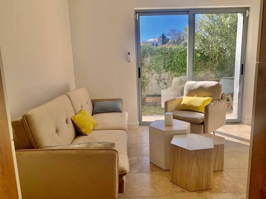 La Reposee, Bas De Villa En Plein Coeur De Ванс Екстериор снимка